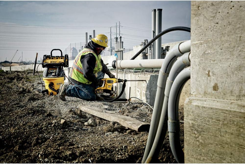DEWALT DCB1800B Review — 1800W FLEXVOLT Portable Power